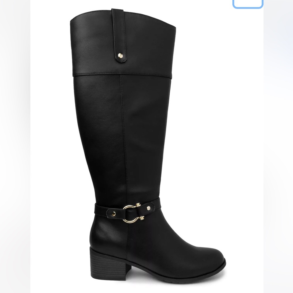 Vickyy Riding Boots brand new in box!!!